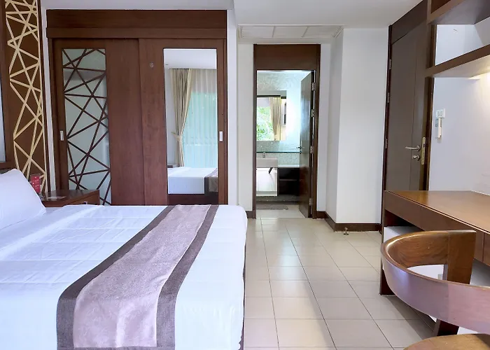 Charan Tower Residences By Aspira Hotel 3*