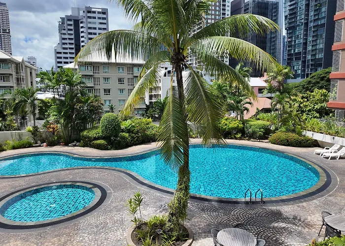 Hotel Charan Tower Residences By Aspira 3*