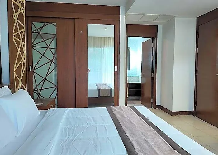 Charan Tower Residences By Aspira 3*